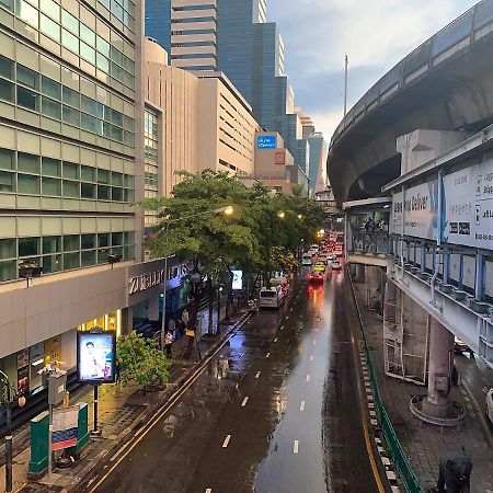Thaiphiphat House Bangkok Ngoại thất bức ảnh