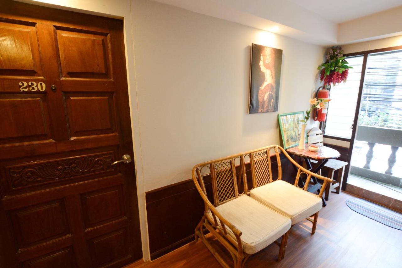 Thaiphiphat House Bangkok Ngoại thất bức ảnh